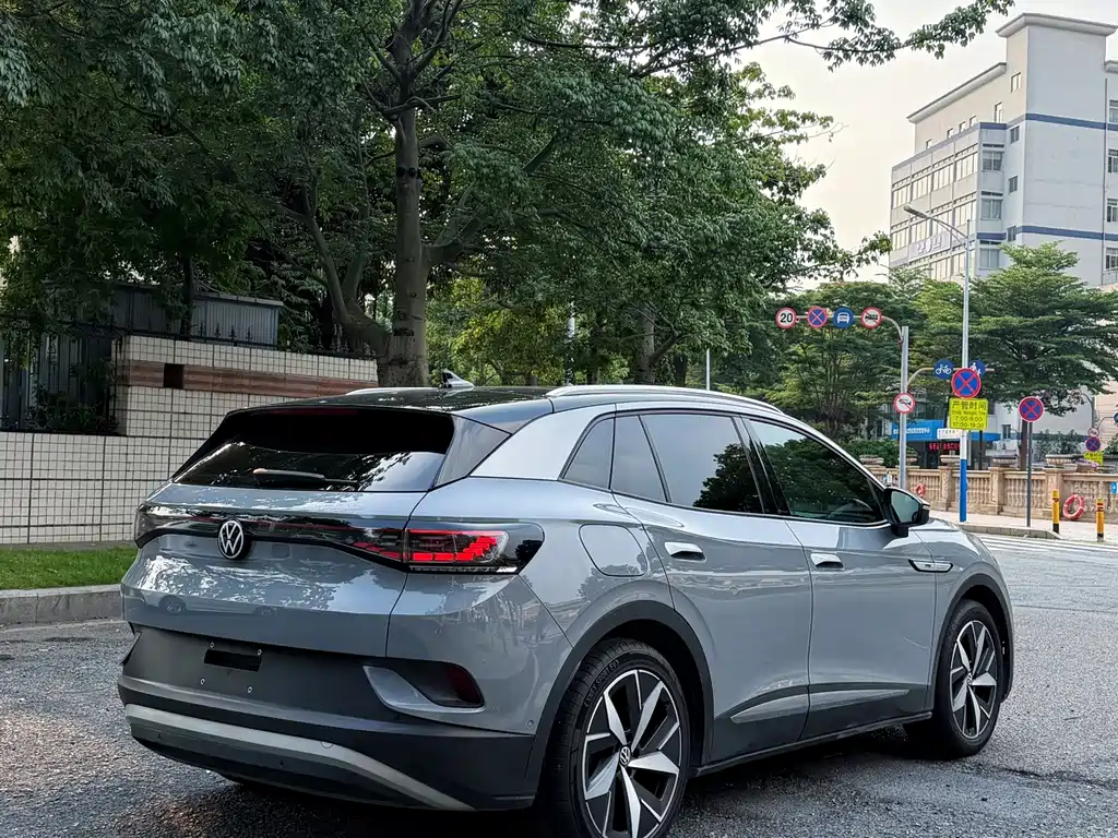 Volkswagen ID.4 Crozz — миниатюра 7