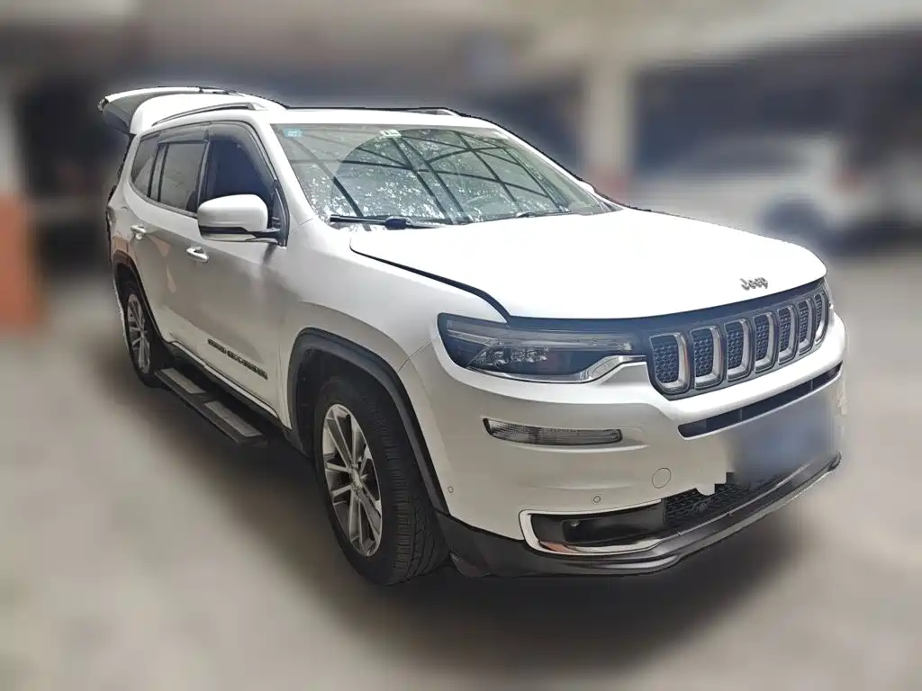 Jeep Grand Commander — миниатюра 24