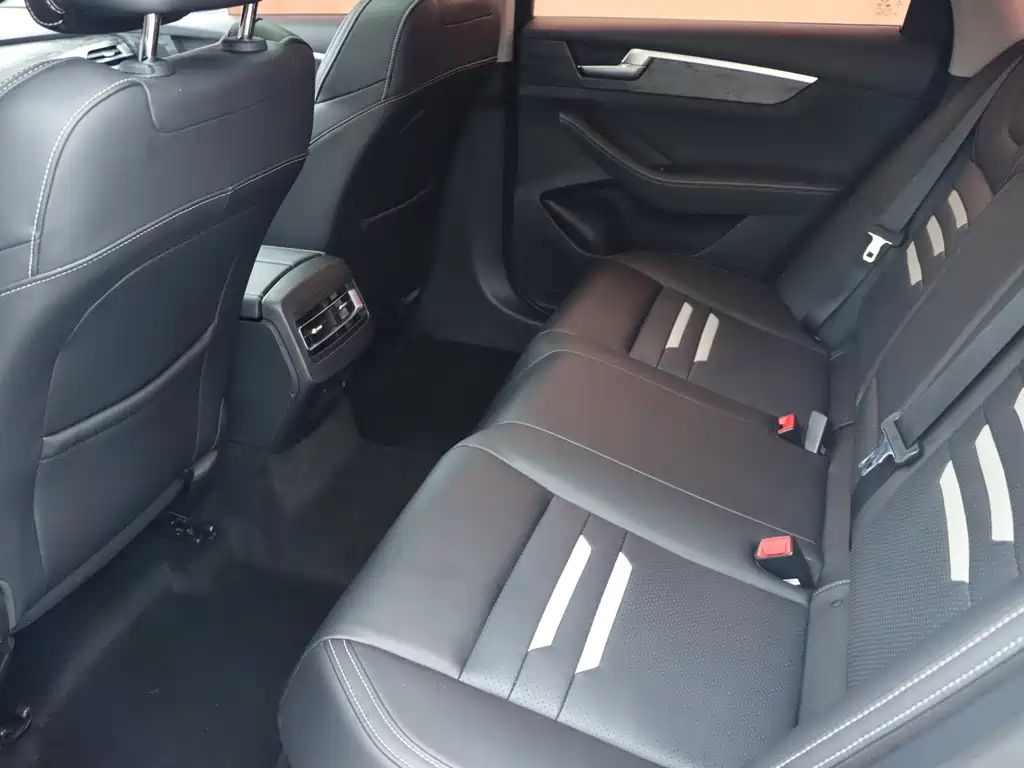 BYD Qin Pro NEV — миниатюра 13