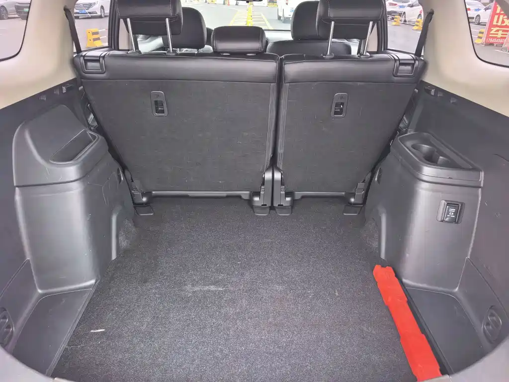 Mitsubishi Outlander — миниатюра 17