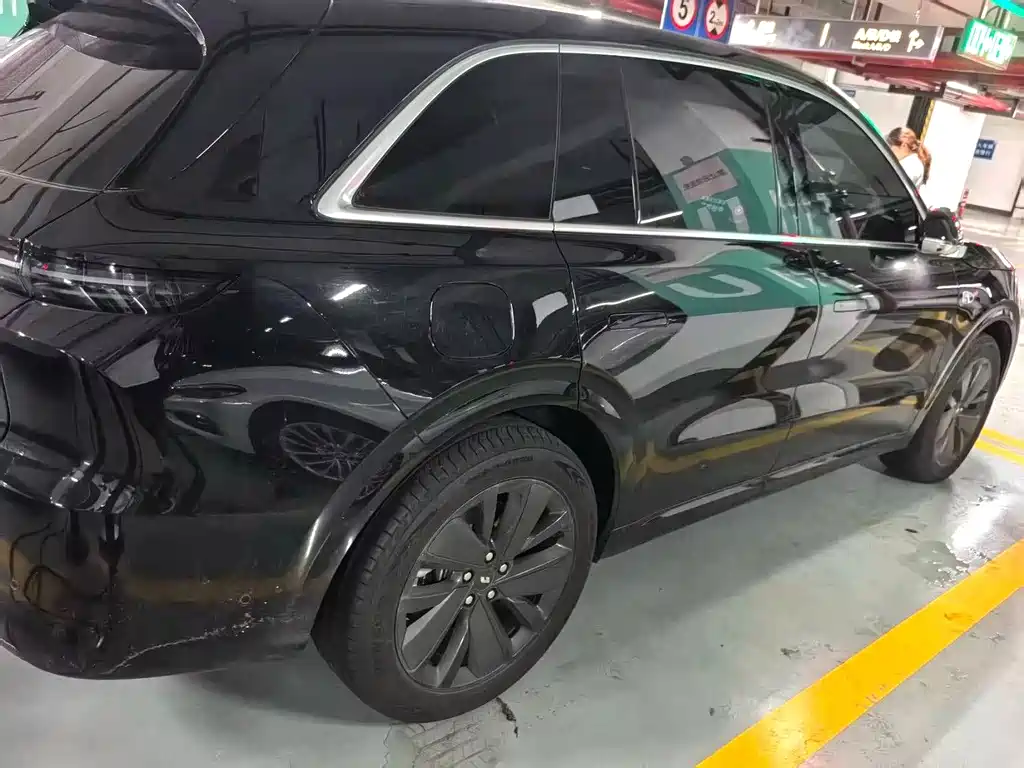 Li Auto L6 2025 Pro