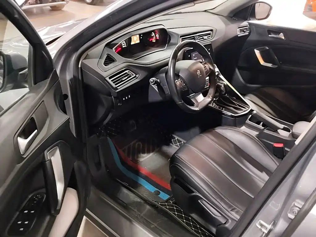 Peugeot 308 — миниатюра 16