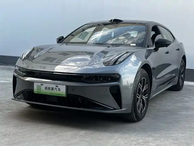 2024 Zeekr 001