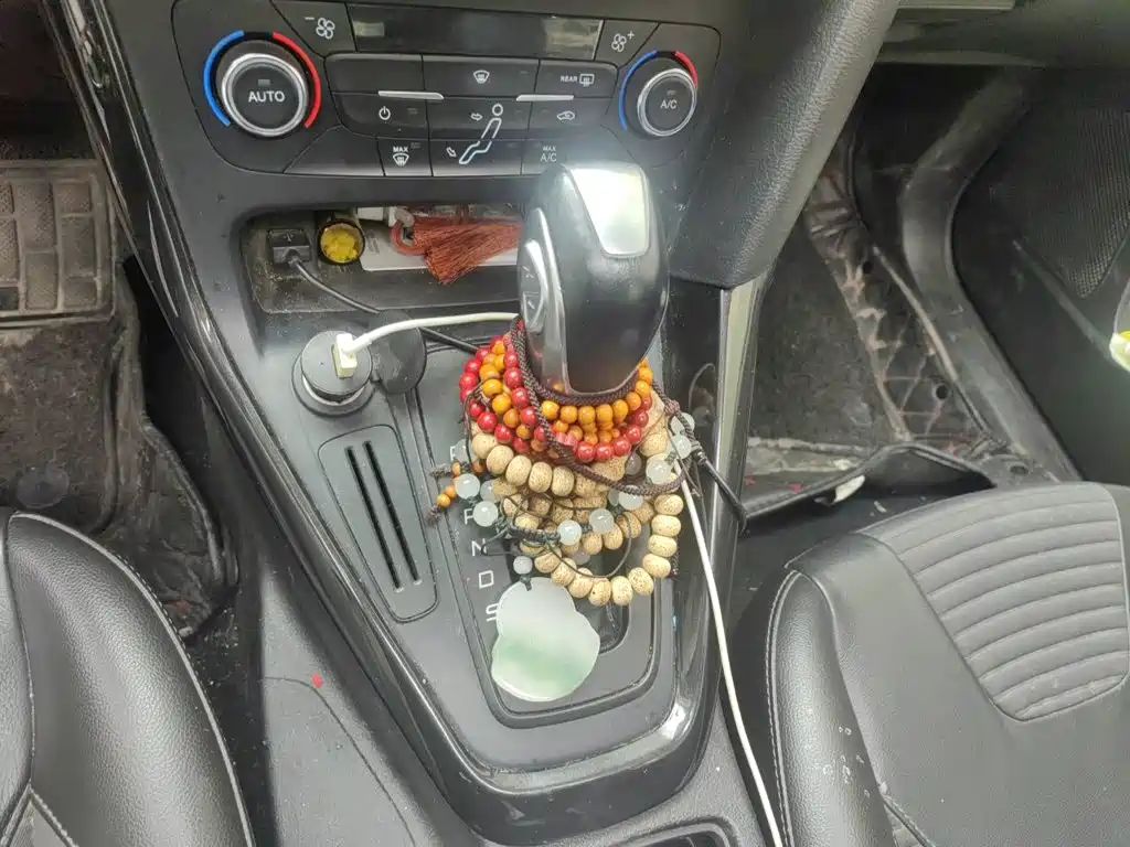 Ford Focus — миниатюра 10