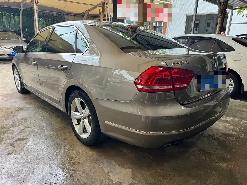 Volkswagen Passat — миниатюра 12