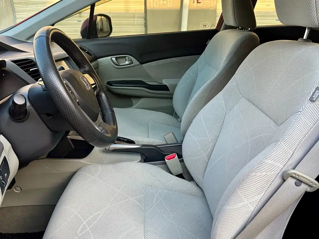 Honda Civic 2013 1.8L AT Comfort
