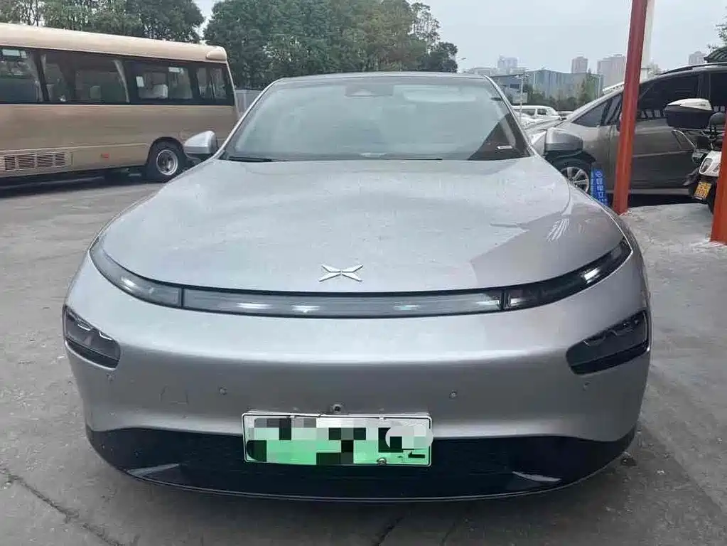 XPeng P7 — миниатюра 2