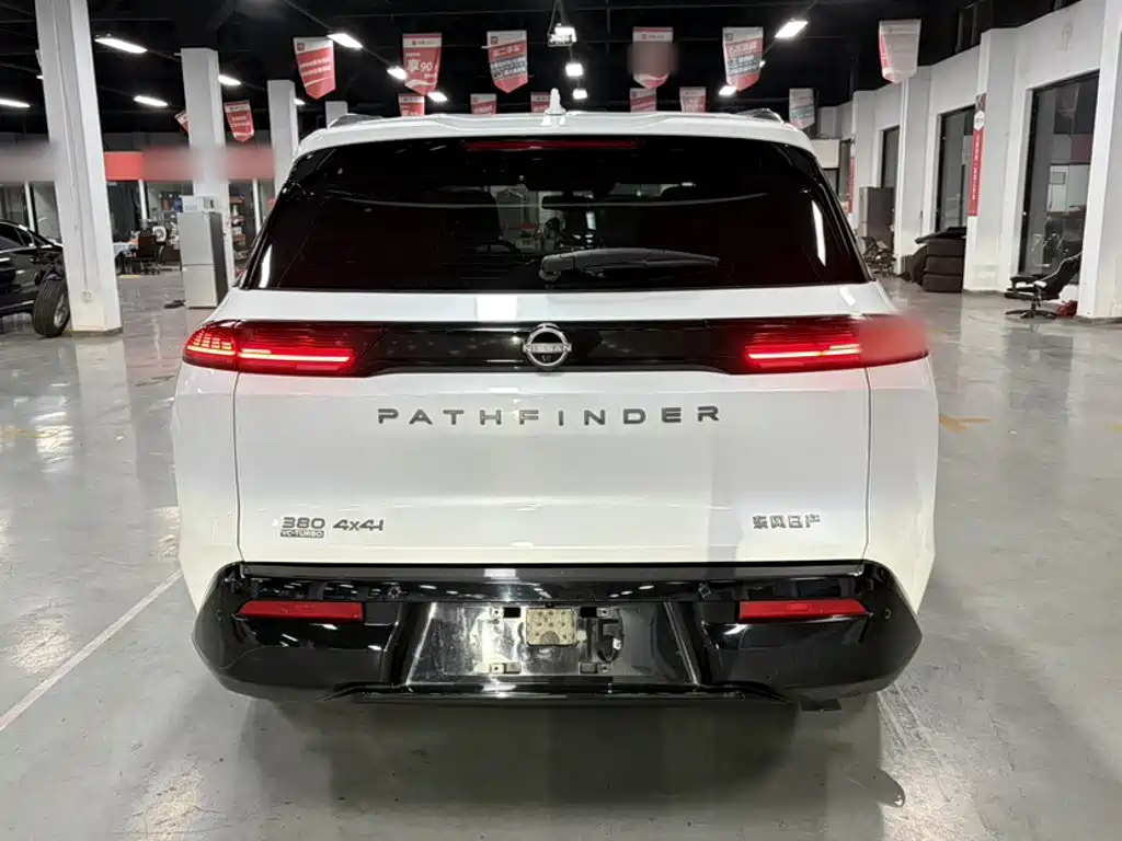 Nissan Teramont — миниатюра 12