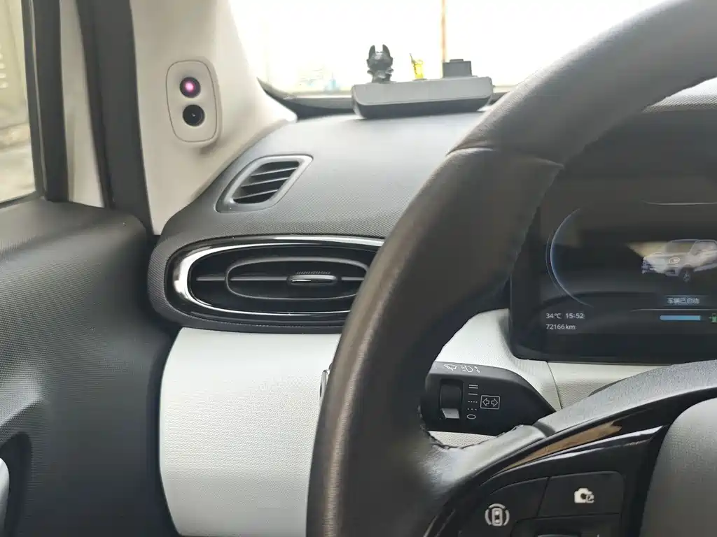 Leapmotor Leapmotor T03 — миниатюра 11