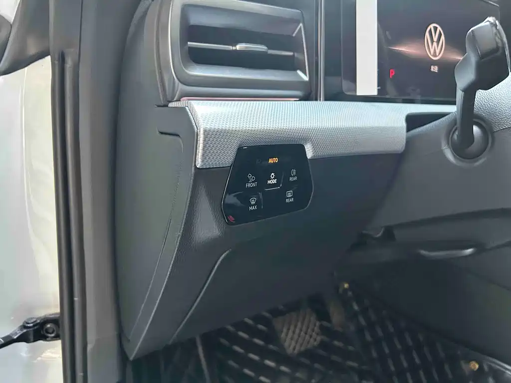 Volkswagen Lamando — миниатюра 13