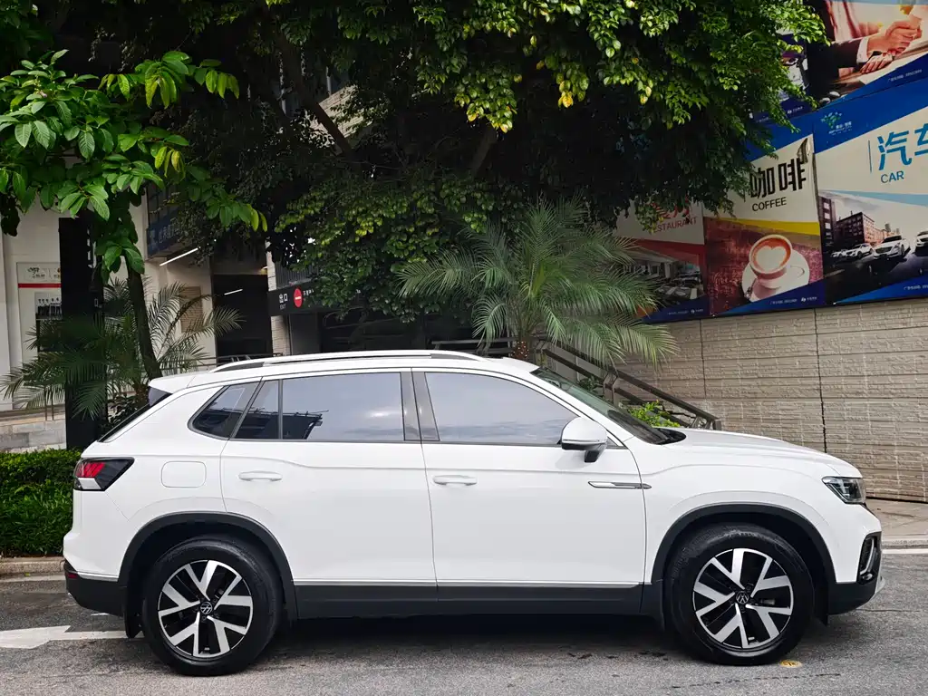 Volkswagen Tayron 2023 330TSI Luxury Plus