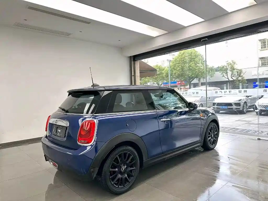 MINI Mini — миниатюра 9