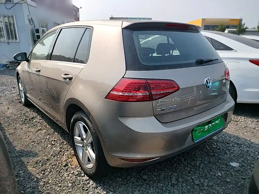 Volkswagen Golf — миниатюра 5