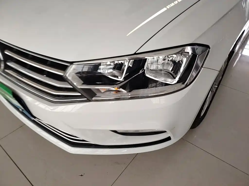 Volkswagen Bora — миниатюра 24
