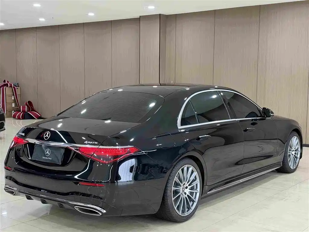 Mercedes-Benz S-Class — миниатюра 6