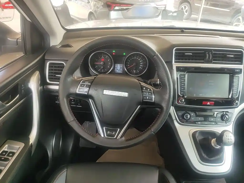 Haval M6 — миниатюра 11