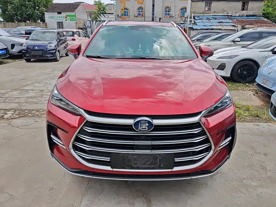 BYD Tang New Energy — миниатюра 2