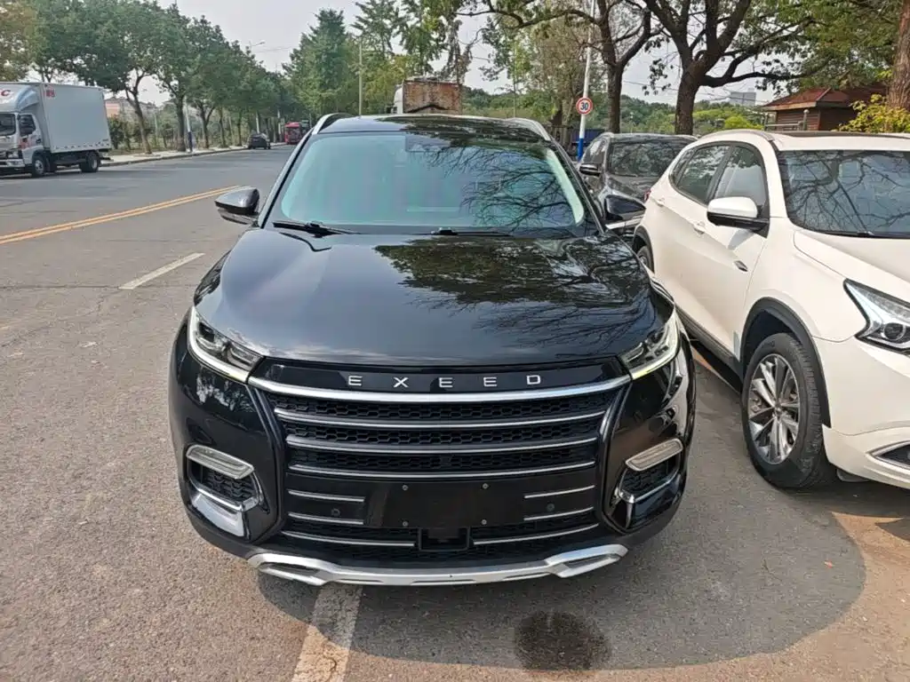 Exeed Lingyun — миниатюра 3