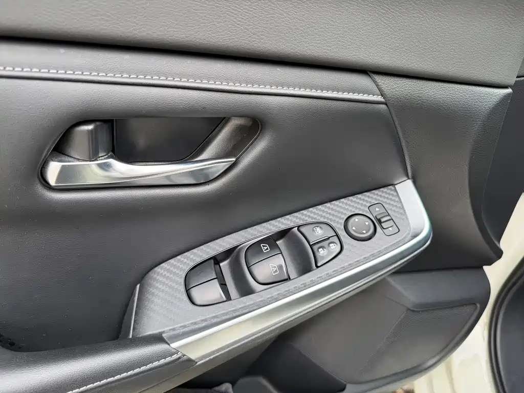 Nissan Sylphy — миниатюра 15