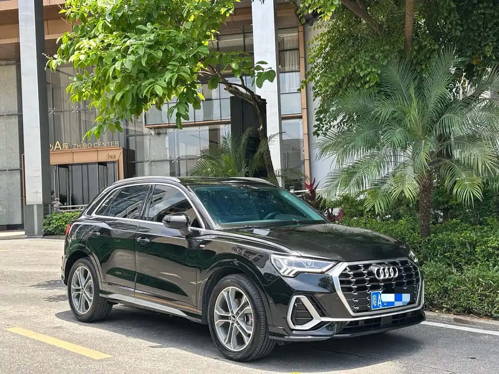Audi Q3 2021 40 TFSI Fashion