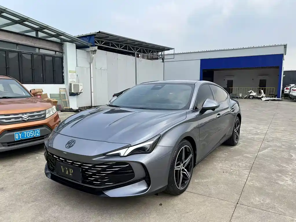 MG MG7