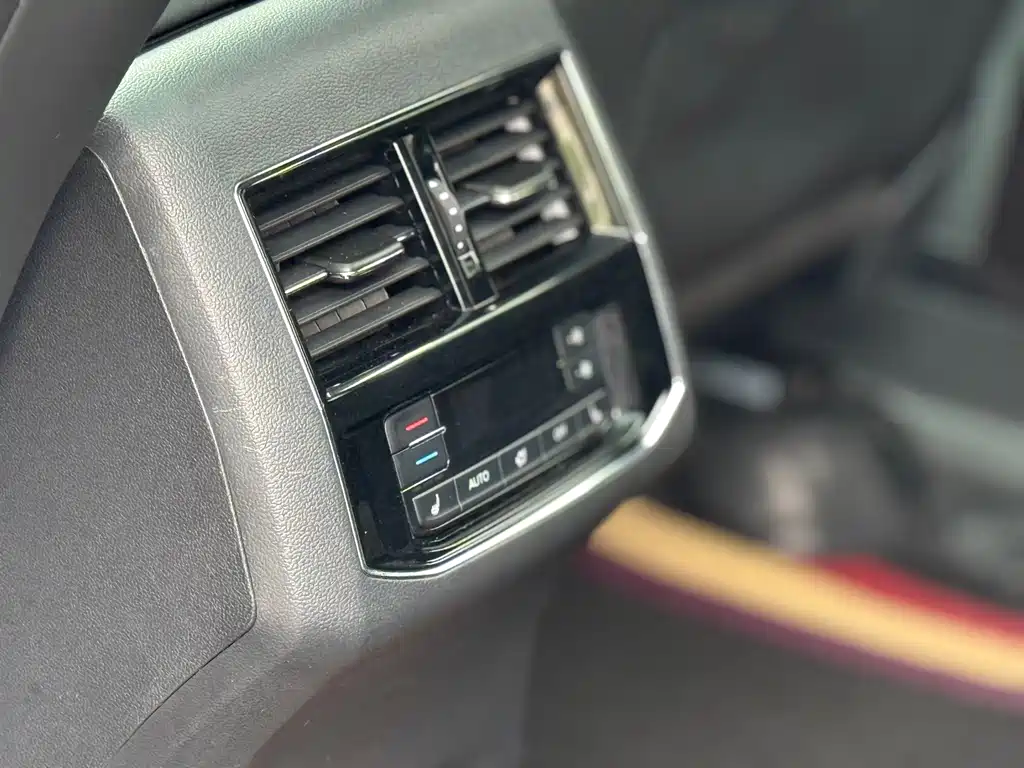 Volkswagen Teramont — миниатюра 16