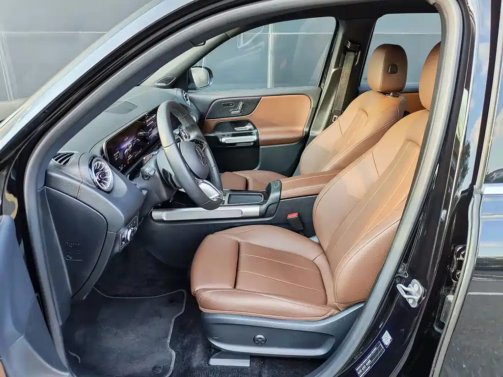 Mercedes-Benz EQB — миниатюра 3