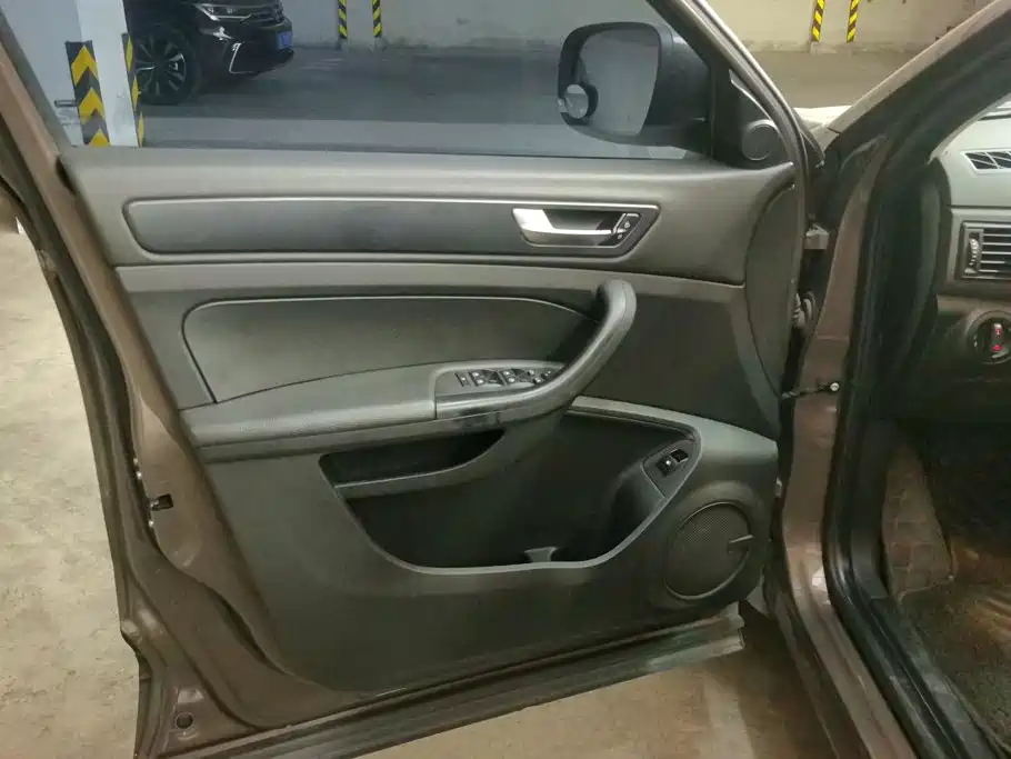 Qoros Qoros 5 — миниатюра 7