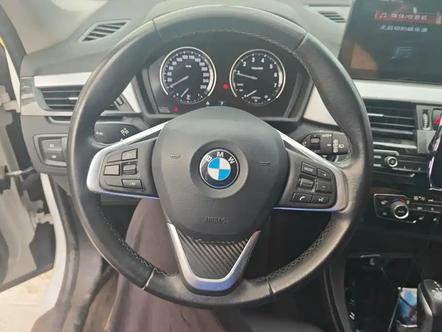 BMW X1 — миниатюра 15