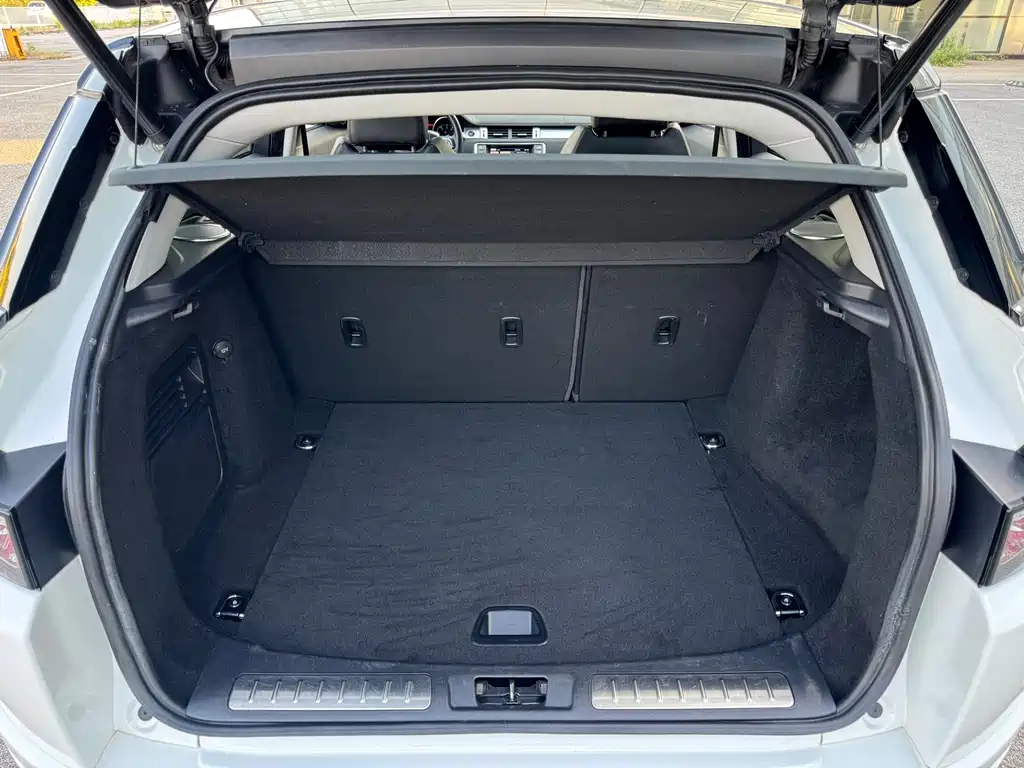 Land Rover Evoque (Import) — миниатюра 13