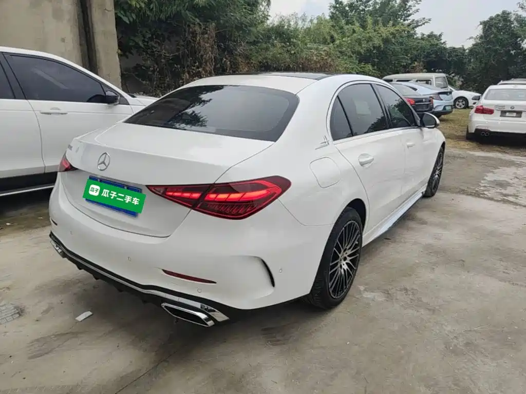Mercedes-Benz C-Class — миниатюра 7