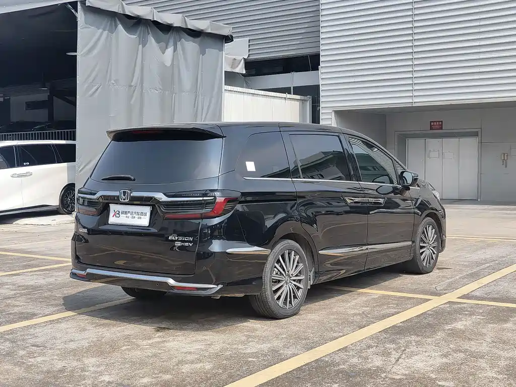 Honda Elysion — миниатюра 7