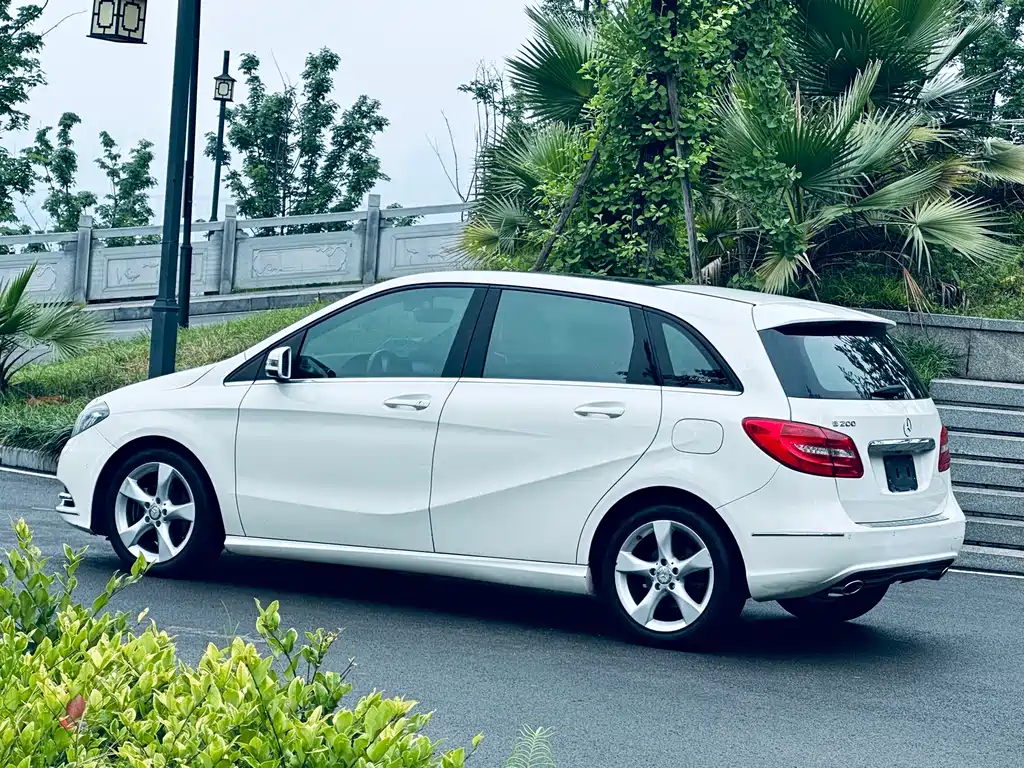 Mercedes-Benz B-Class B 2012 B 200