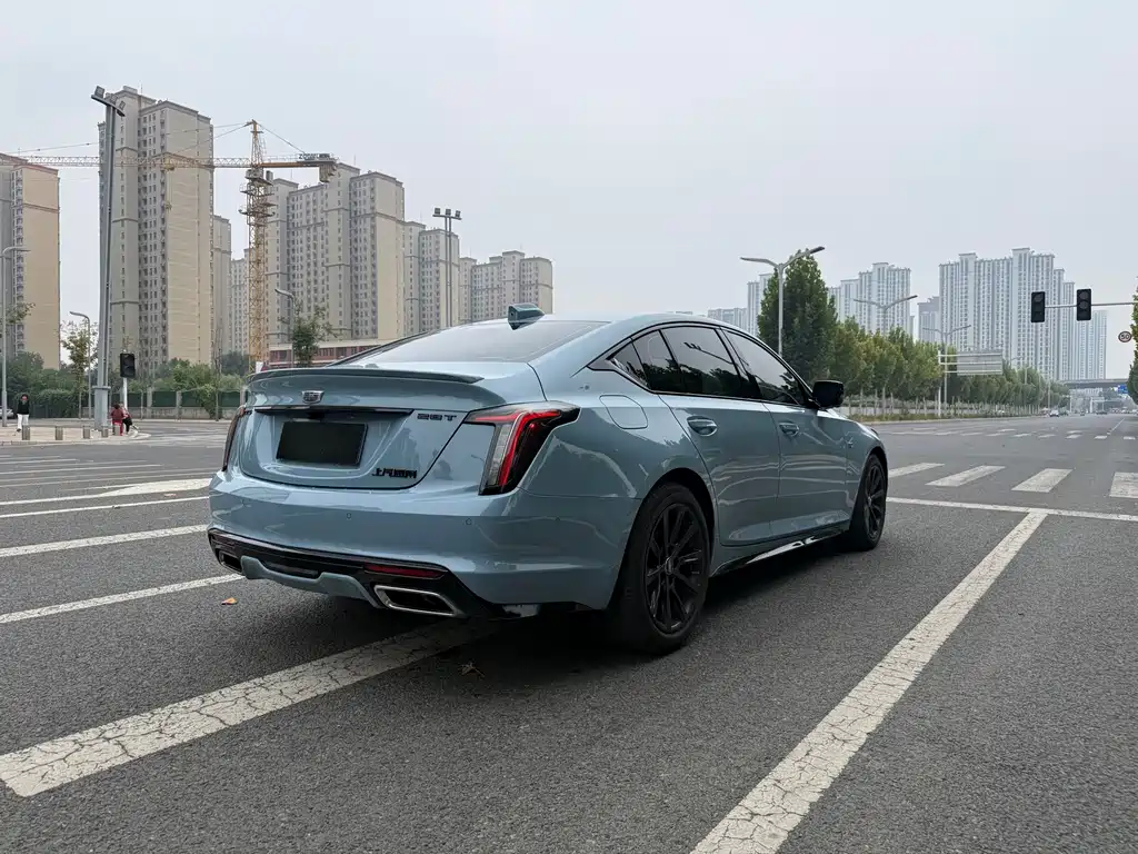 Cadillac CT5 — миниатюра 11