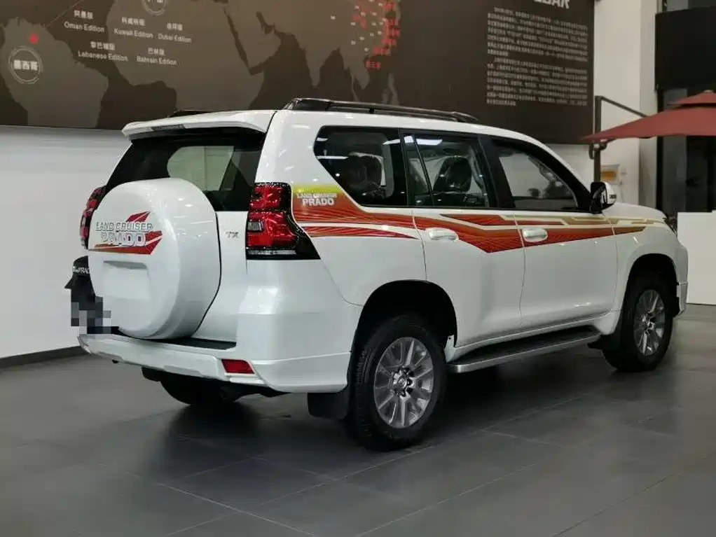 Toyota Prado — миниатюра 9