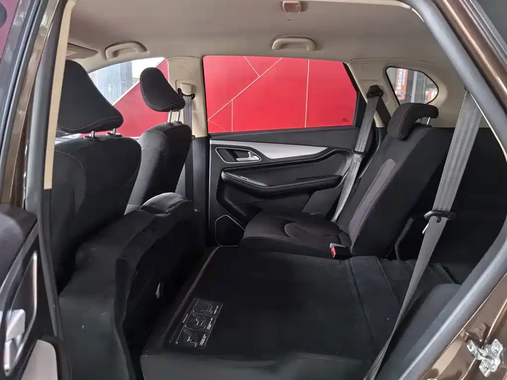 Baojun 560 — миниатюра 10