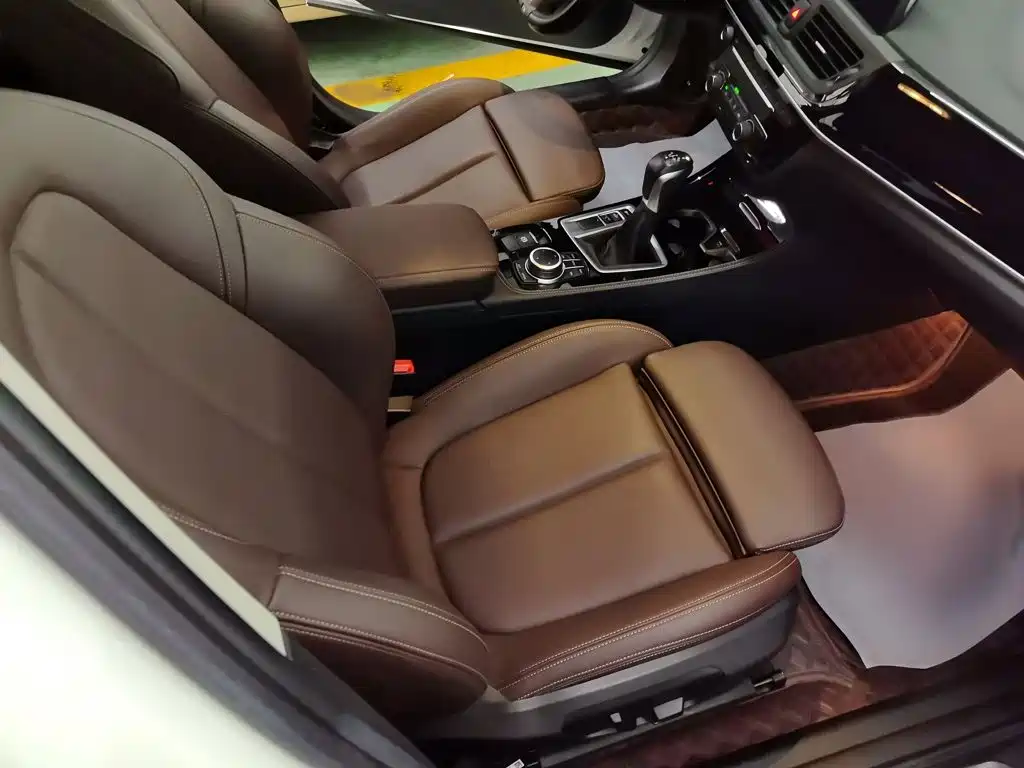 BMW 1 Series — миниатюра 11