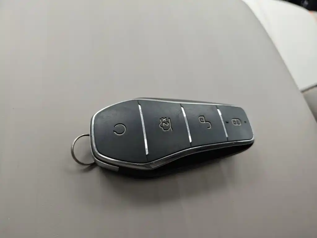 BYD Yuan Plus — миниатюра 9