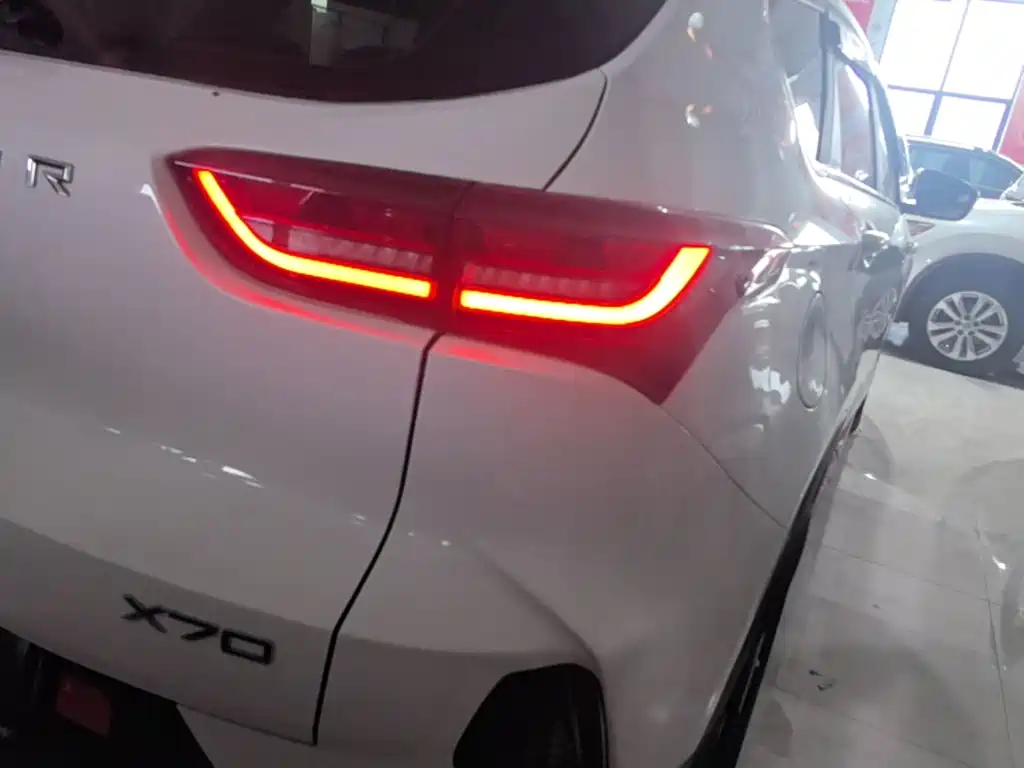 Jetour X70 — миниатюра 8