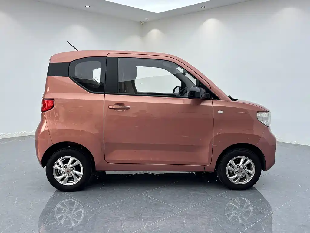 Wuling MINIEV — миниатюра 15