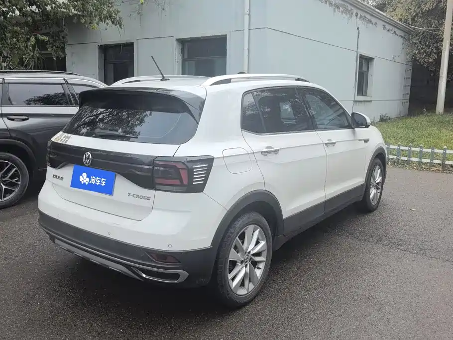 Volkswagen T-Cross — миниатюра 3