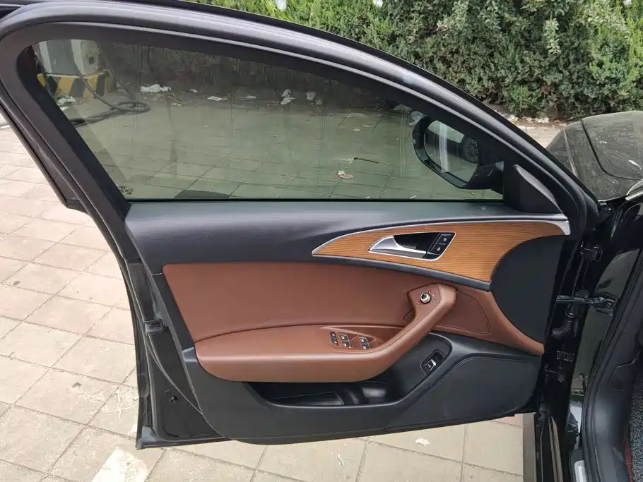 Audi A6L — миниатюра 7