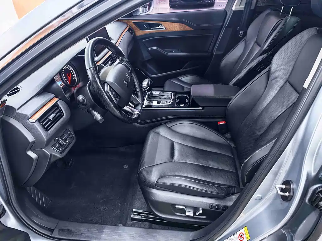 Hongqi H5 30TD Connected Royal Dynamic Edition, фото 7