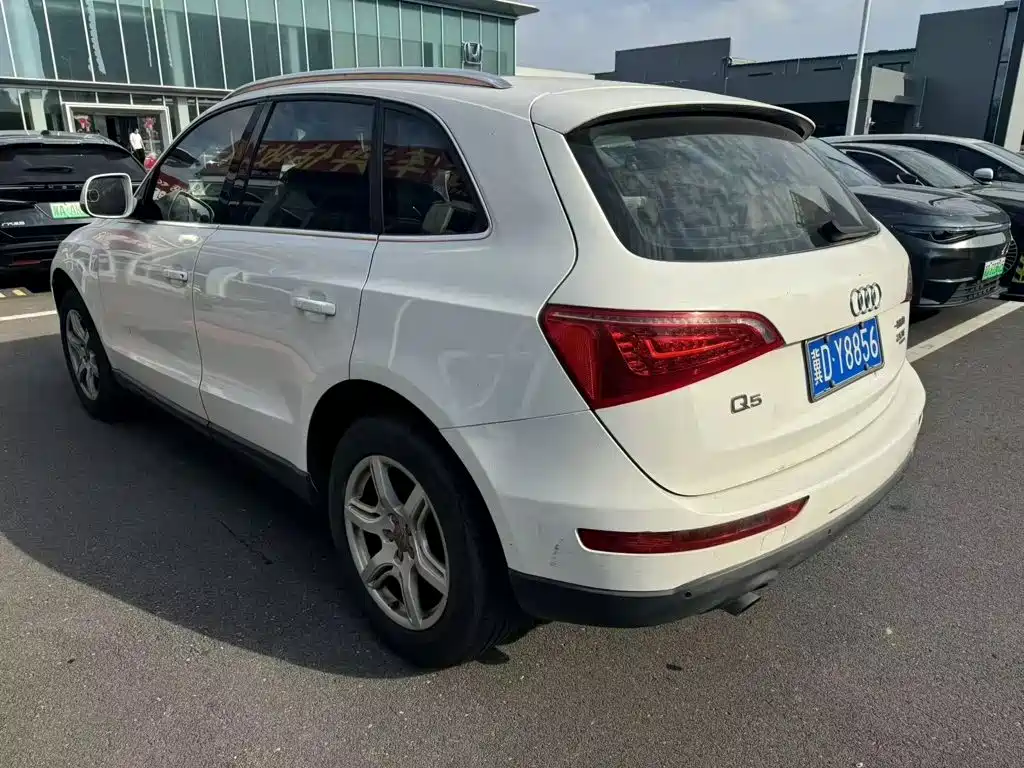 Audi Q5 — миниатюра 5