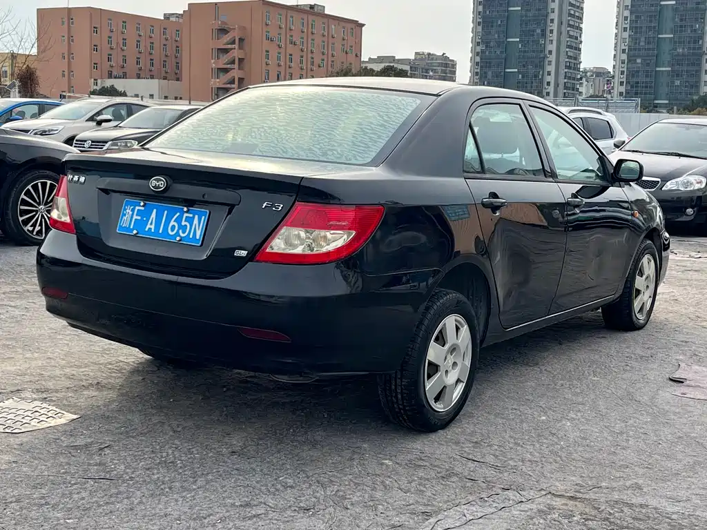 BYD F3