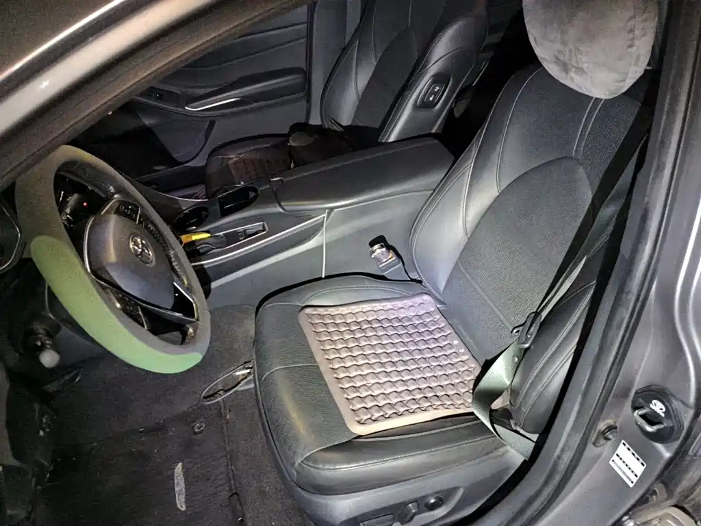 Toyota Avalon — миниатюра 8