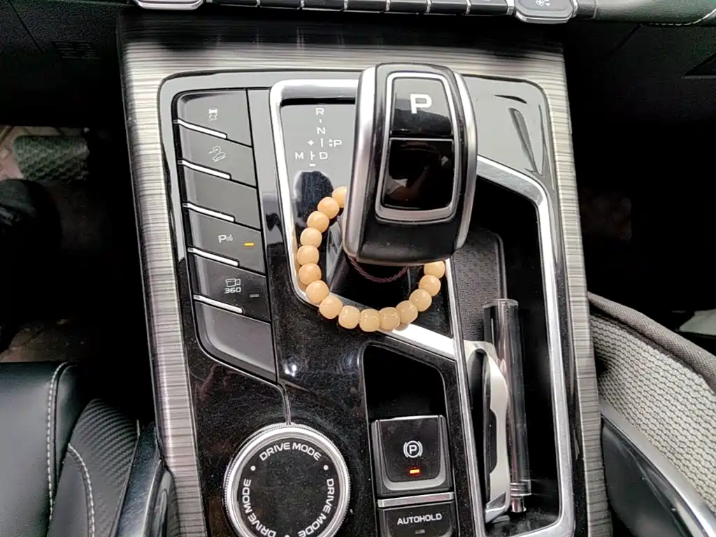 Geely Boyue — миниатюра 14