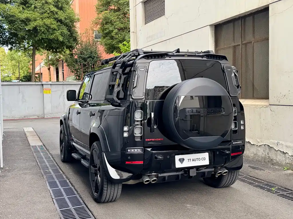 Land Rover Defender — миниатюра 6