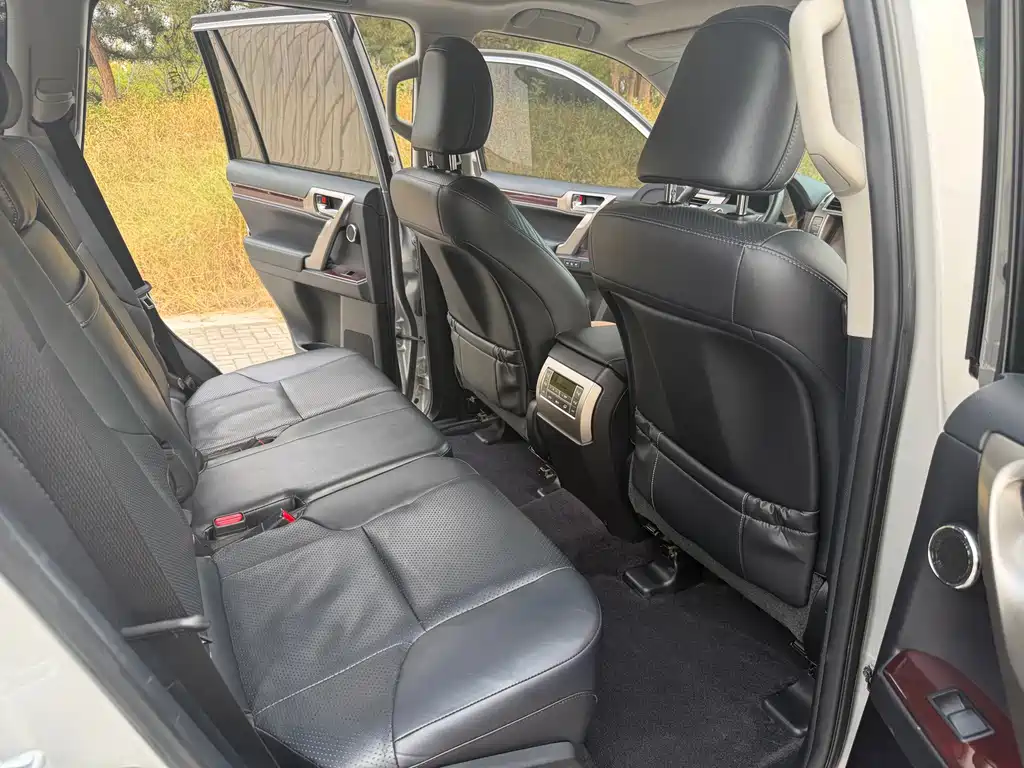 Lexus GX — миниатюра 25