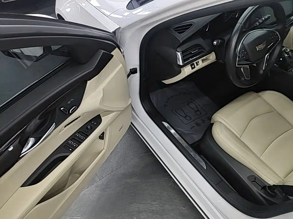 Cadillac CT6 — миниатюра 12